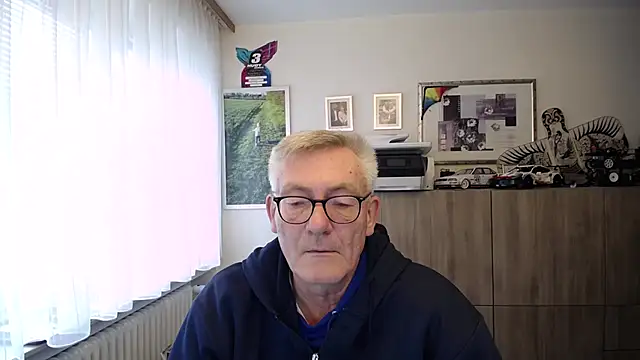 randyandy67 online show from November 2025 01:11:01 PM