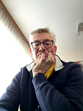 randyandy67 online show from December 2025 01:53:01 PM