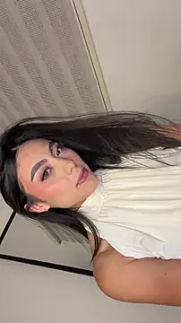 Snapshot of Tessa__Winslow chatting on March 2026 06:02:02 AM Tessa Winslow online show from March 2026 06:02:02 AM