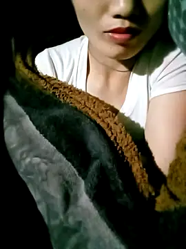 ngan-cute online show from October 2025 02:02:02 PM