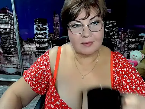 Bela Lana  online show from October 2025 05:08:02 PM