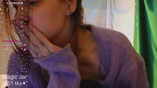 HoneyLem0n online show from October 2025 04:02:01 AM