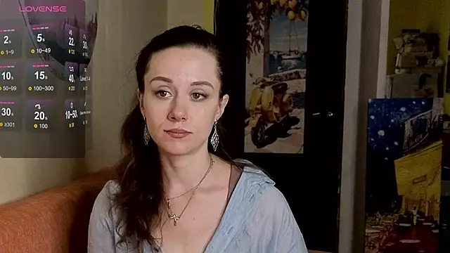 Snapshot of SkyHelen chatting on May 2026 06:09:01 PM SkyHelen online show from May 2026 06:09:01 PM