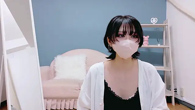 Snapshot of Mio-Mio_o_o chatting on October 2025 05:43:02 AM Mio-Mio o o online show from October 2025 05:43:02 AM