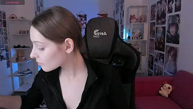 JenniferKiim online show from January 2026 12:40:01 PM