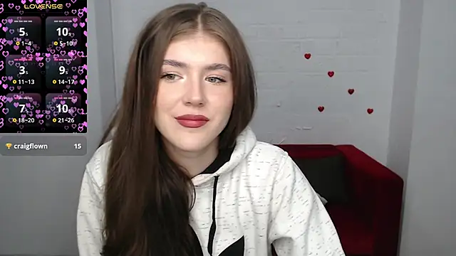 VictiriaDax online show from October 2025 10:48:01 AM