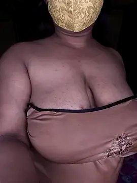 Smile-quien online show from March 2026 03:28:01 PM