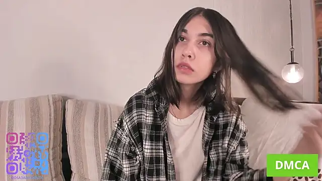 MeiFrock online show from October 2025 04:47:01 PM