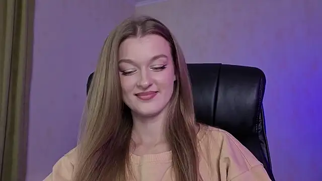 MysticVenus  online show from December 2025 03:41:02 PM