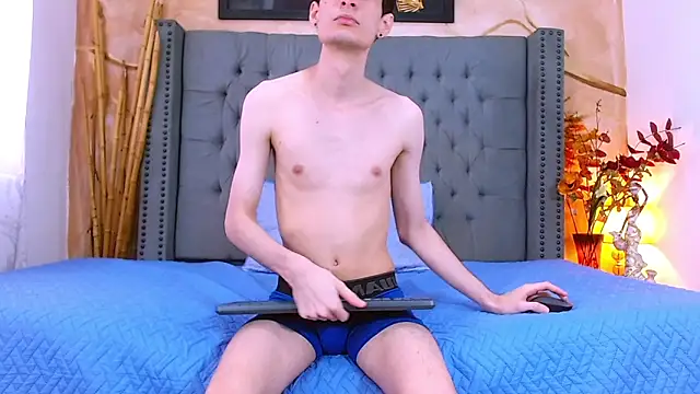 Luke Carter online show from December 2025 01:18:02 PM