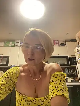 Snapshot of VasylynaLove421 chatting on September 2025 07:15:02 PM VasylynaLove421 online show from September 2025 07:15:02 PM