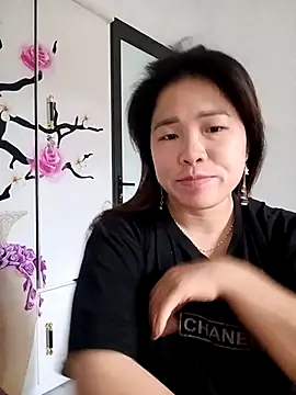 Snapshot of sumy-00 chatting on March 2026 07:12:01 AM sumy-00 online show from March 2026 07:12:01 AM