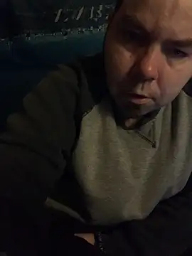 GeilerHSVFAN1989 online show from November 2025 04:56:02 AM