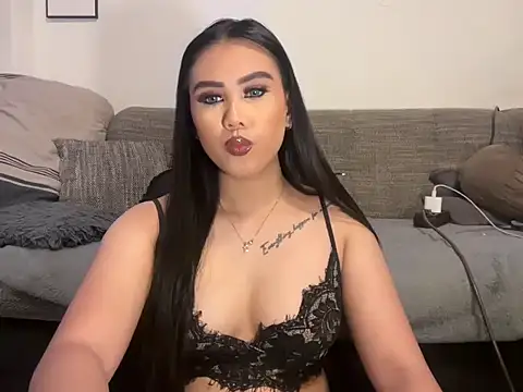 EclipseX  online show from October 2025 09:04:02 PM