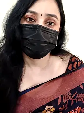 Monica cams online show from October 2025 03:48:01 AM