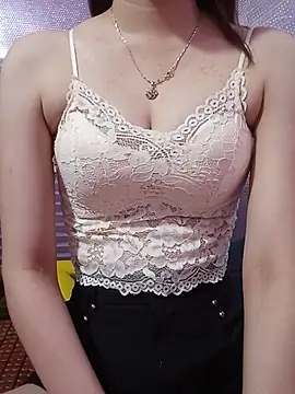 CherryBeii online show from May 2026 12:18:01 AM