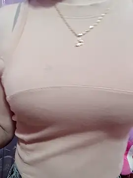 CherryBeii online show from July 2026 01:09:01 PM