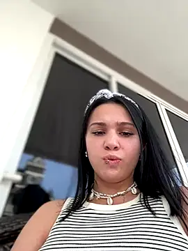 VendiMur online show from November 2025 02:00:02 AM