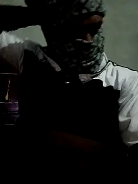 Manjit009 online show from December 2025 06:26:01 PM