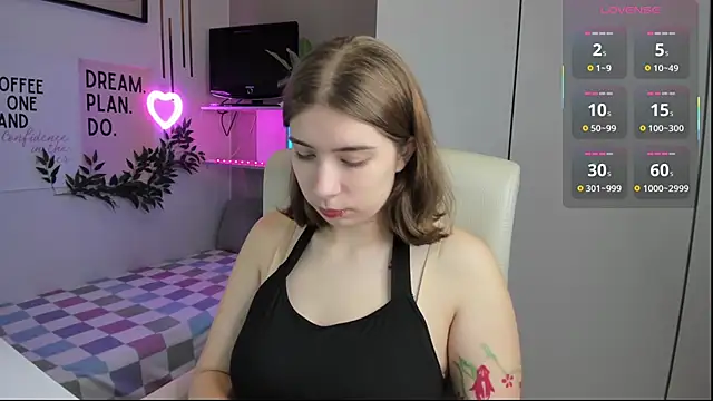 DianaGalaxy online show from September 2025 08:25:01 PM