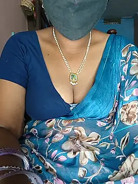 Snapshot of SindhuHappy chatting on July 2026 11:31:01 PM SindhuHappy online show from July 2026 11:31:01 PM