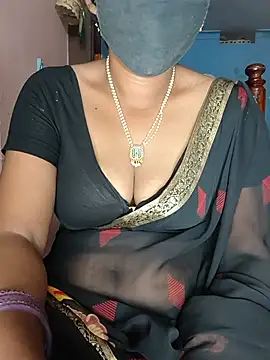 Snapshot of SindhuHappy chatting on July 2026 11:35:02 PM SindhuHappy online show from July 2026 11:35:02 PM