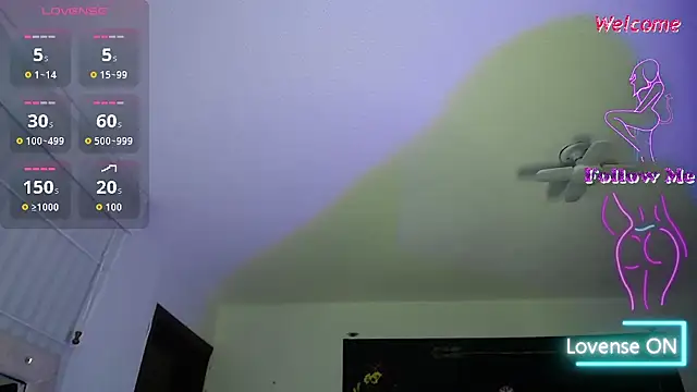  Charlotte Collins  online show from September 2025 03:28:02 PM