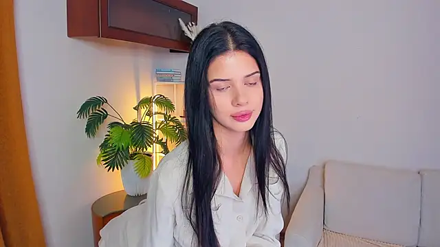 Snapshot of JoCauterucci chatting on September 2025 06:58:02 AM JoCauterucci online show from September 2025 06:58:02 AM