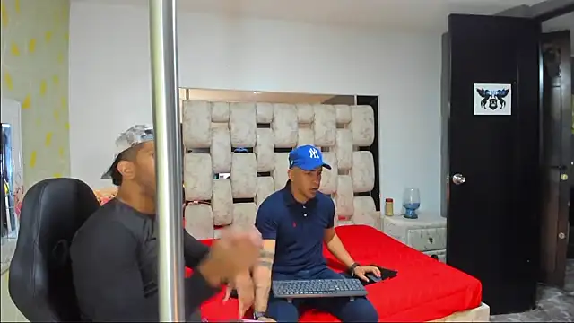 AngelAndChris online show from September 2025 12:16:01 PM