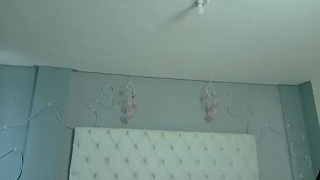 Emma visconti online show from September 2025 12:32:01 PM