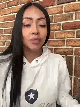 MarianaSandoval27 online show from March 2026 06:12:02 PM