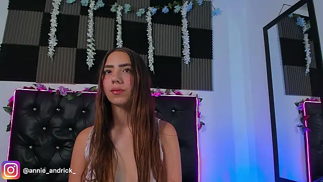  leda swan  online show from April 2026 11:19:01 AM