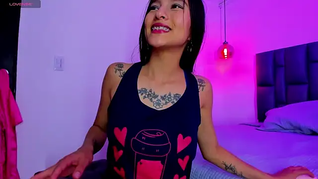 Roslin-Nix online show from September 2025 08:09:01 PM