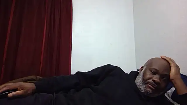 Snapshot of jamalcarter chatting on December 2025 09:47:02 AM jamalcarter online show from December 2025 09:47:02 AM