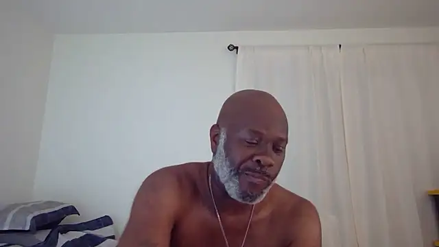 Snapshot of jamalcarter chatting on April 2026 06:13:05 AM jamalcarter online show from April 2026 06:13:05 AM