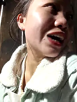 Snapshot of liu-liusexy chatting on February 2026 03:05:02 AM liu-liusexy online show from February 2026 03:05:02 AM