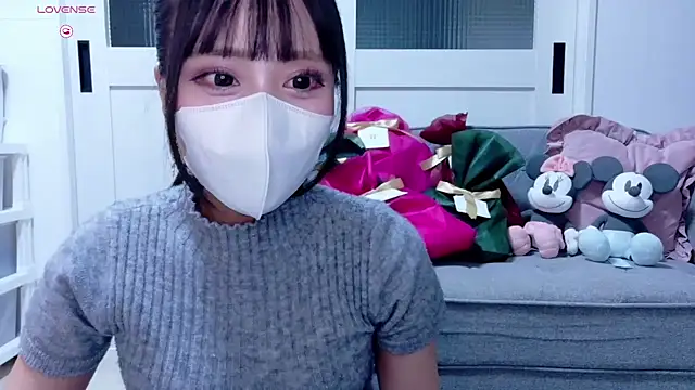 YURi luv online show from September 2025 11:04:02 AM