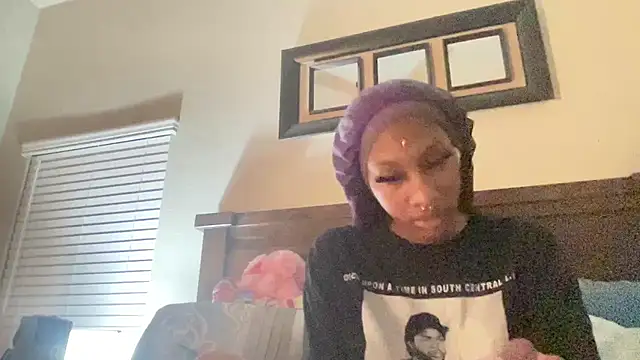 Snapshot of Brooke012 chatting on October 2025 02:30:01 AM Brooke012 online show from October 2025 02:30:01 AM