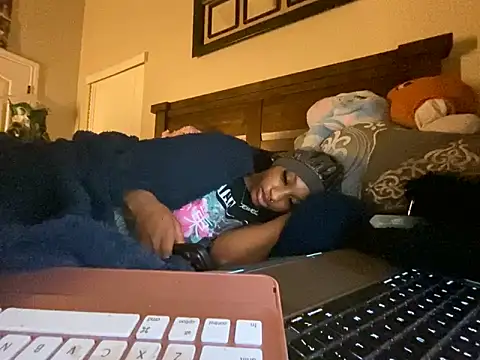 Brooke012 online show from March 2026 06:21:01 AM