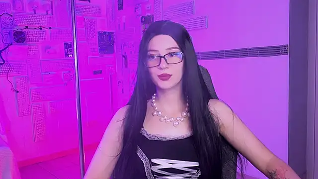 AliceWelch  online show from September 2025 10:49:02 AM