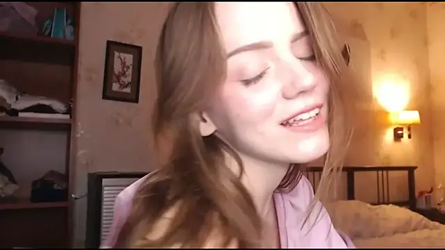 Snapshot of Olivia_Mens chatting on September 2025 08:41:01 PM Olivia Mens online show from September 2025 08:41:01 PM