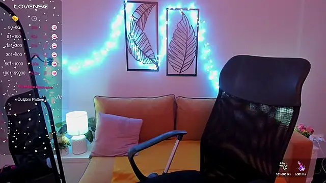 Hailey Foxy online show from October 2025 08:45:02 AM