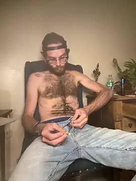 hungspundick1 online show from October 2025 02:39:02 PM