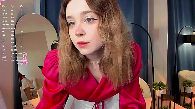 Lina Glow online show from September 2025 06:35:02 AM