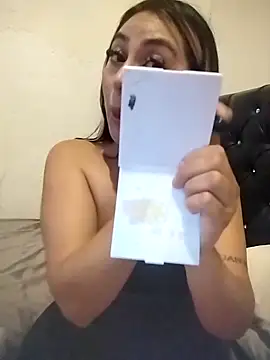 JesicaHorny69 online show from November 2025 02:06:01 PM