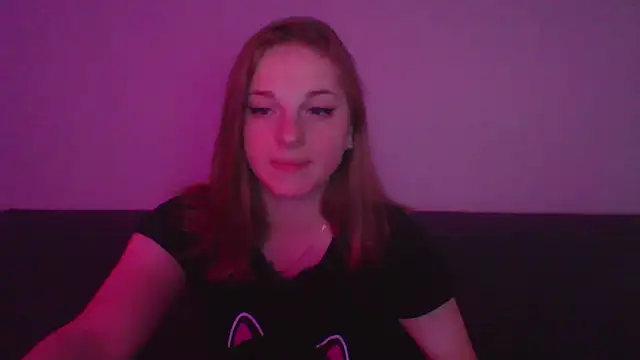 Star Girlish online show from November 2025 07:47:01 PM