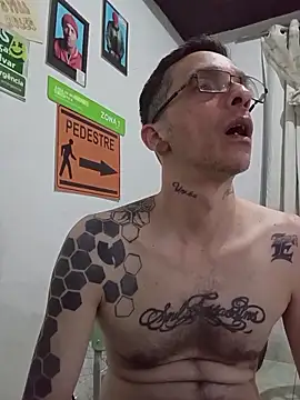 dinho carioca online show from December 2025 05:01:02 AM