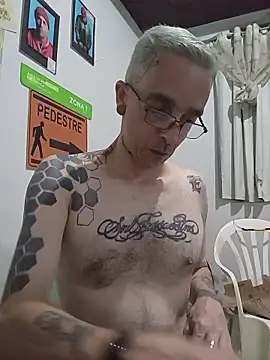 dinho carioca online show from January 2026 01:32:01 AM