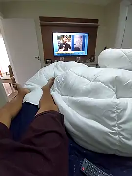 Snapshot of andrerj22 chatting on September 2025 02:54:01 PM andrerj22 online show from September 2025 02:54:01 PM