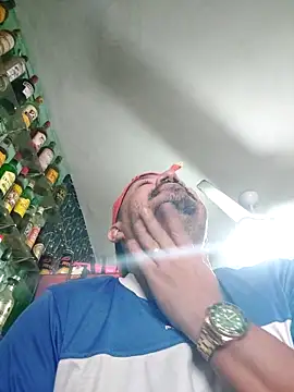 Snapshot of andrerj22 chatting on October 2025 06:27:01 PM andrerj22 online show from October 2025 06:27:01 PM